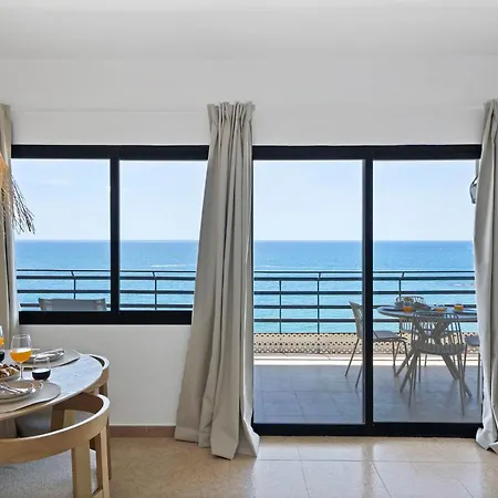 Mediterraneo Beachfront 6 - Center *